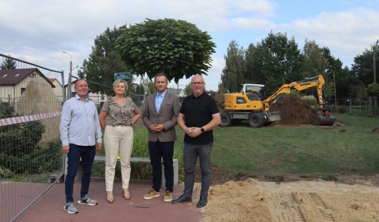 Nowa sportowa przestrzeń w Tłuszczu. Ruszyła budowa toru typu pumptrack