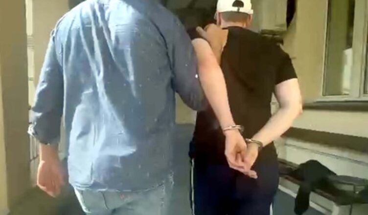 Handlarz bronią poszukiwany Europejskim Nakazem Aresztowania zatrzymany