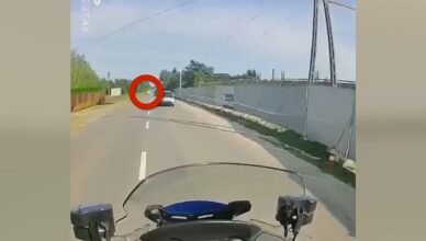 Zaczęło się od wyprzedzania na zakazie... skończyło dużo poważniejszymi zarzutami