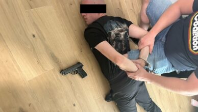 „Wnuczkowie” z bronią i narkotykami tymczasowo aresztowani