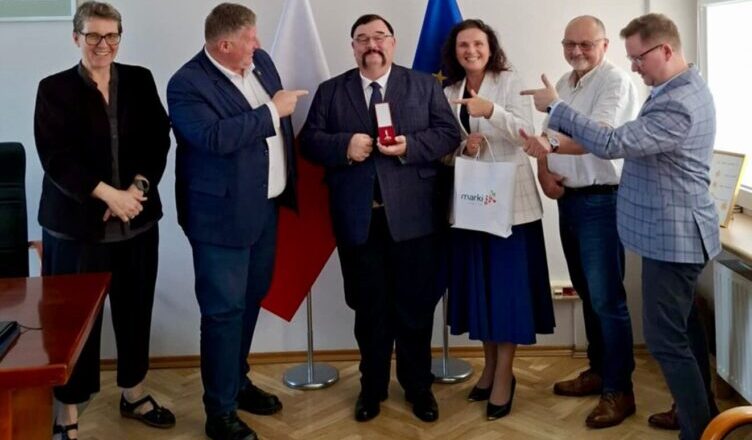 Maciej Jasiński uhonorowany za działalność kulturalną