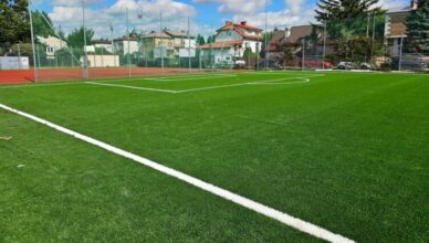 Nowy rozdział dla Orlika w Wołominie. Modernizacja boiska przy ul. Legionów dobiega końca