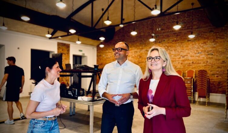 Powrót kultury do „Fabryczki”. Zakończono prace modernizacyjne w Powiatowym Centrum Kultury