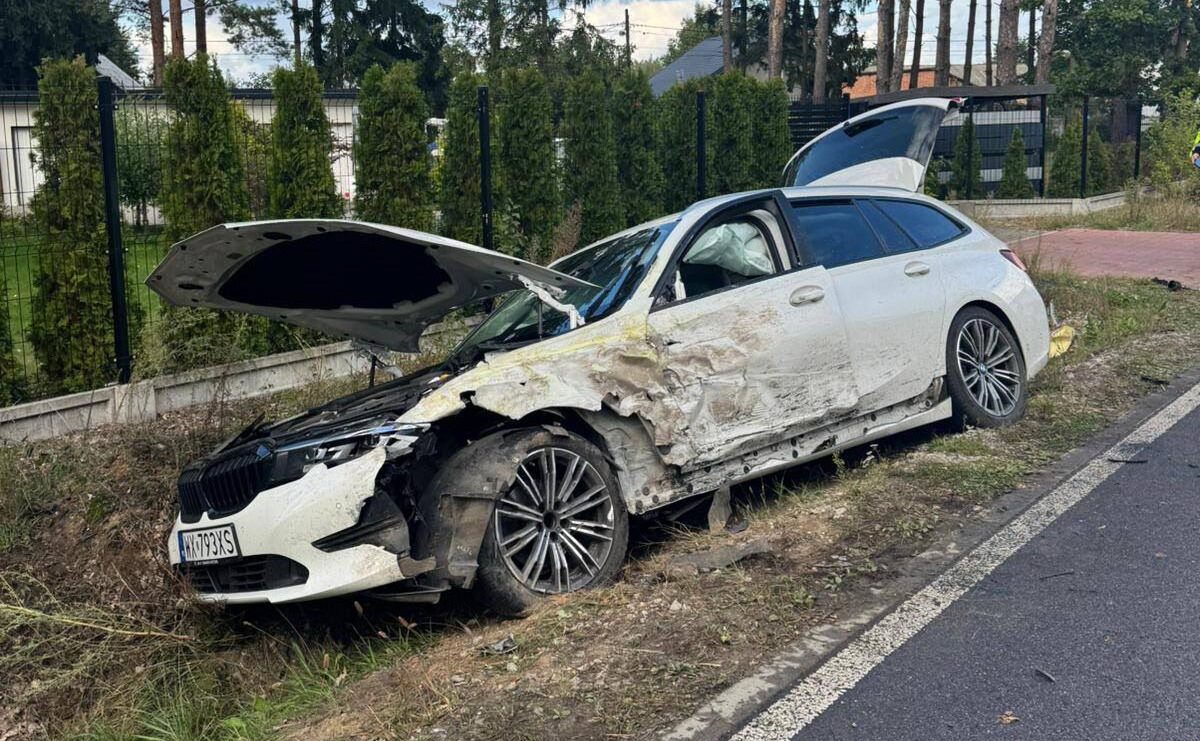Wypadek drogowy w miejscowości Pasek. Na miejscu pracowały wszystkie służby ratunkowe