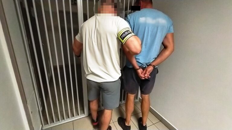 Policjanci z grupy „Skorpion” zatrzymali podejrzanego o kradzież BMW