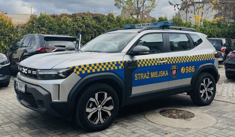 Ząbki - Nowy radiowóz dla Straży Miejskiej
