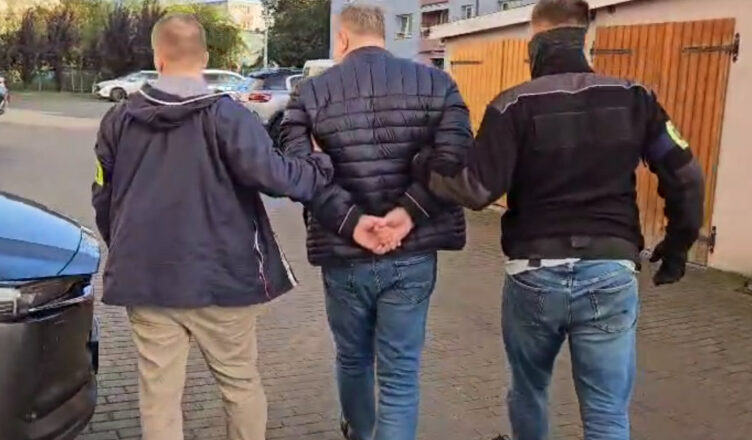 Posiadał i udostępniał pliki z pornografią dziecięcą. Teraz za to odpowie