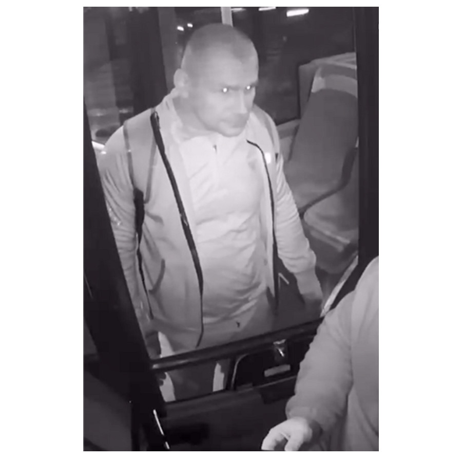 Zaatakował kierowcę autobusu i groził mu - poznajesz tego mężczyznę?