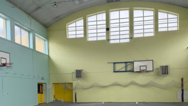 Ząbki - Trwa termomodernizacja i rekuperacja sali gimnastycznej w Szkole Podstawowej nr 4