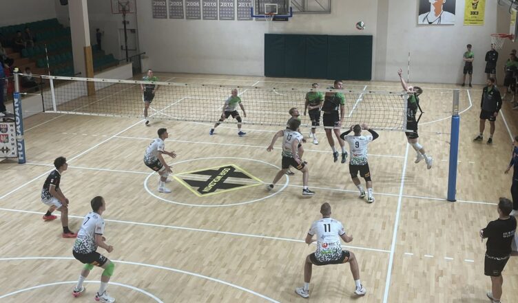 Zwycięstwo siatkarzy z Wołomina na rozpoczęcie rozgrywek I ligi