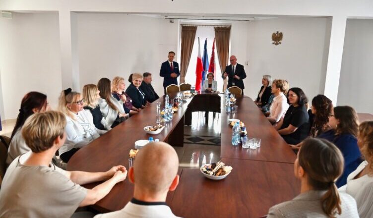 Dzień Edukacji Narodowej w Urzędzie Miejskim w Tłuszczu