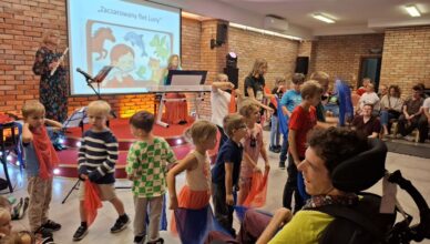 Zaczarowany flet Luny w powiatowej Fabryczce