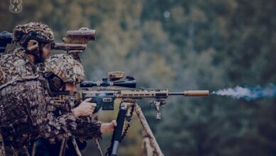 Dwa teatry działań - jedna precyzja. Terytorialsi, pancerniacy i marynarka wojenna na wspólnym szkoleniu snajperskim.