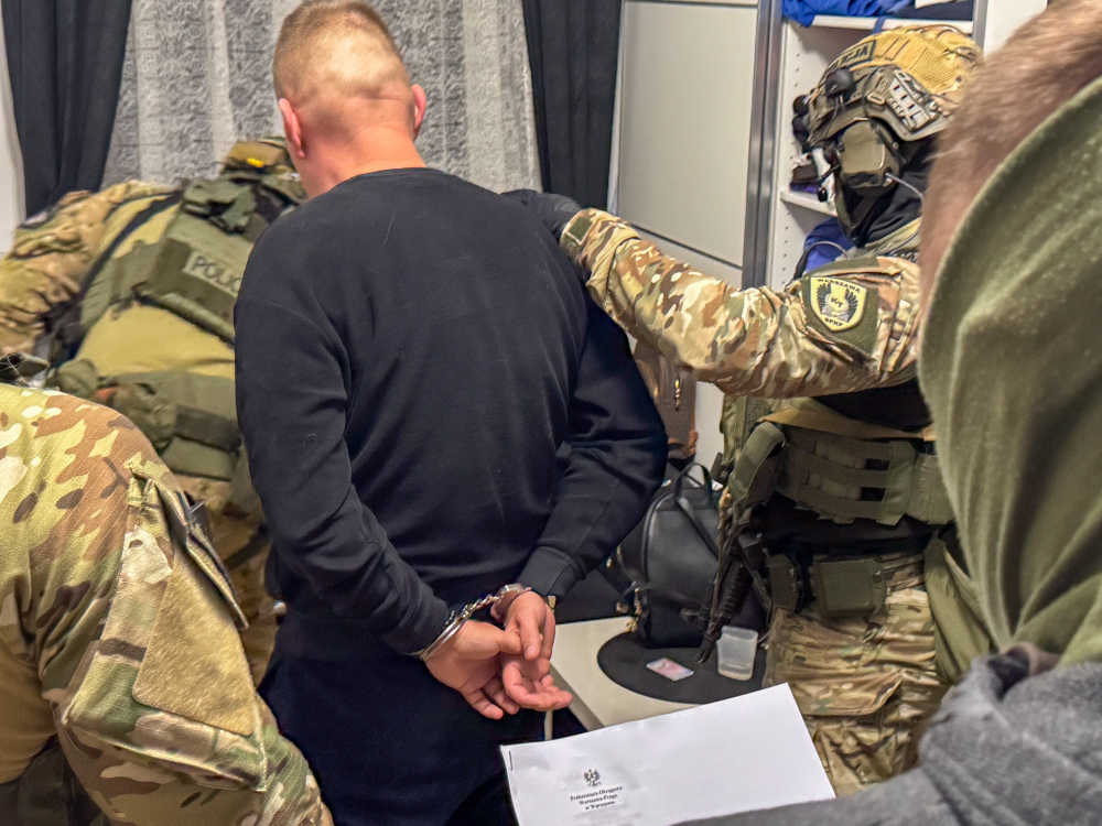 Stołeczni policjanci uderzyli w dilerów z Brzeskiej i Ząbkowskiej