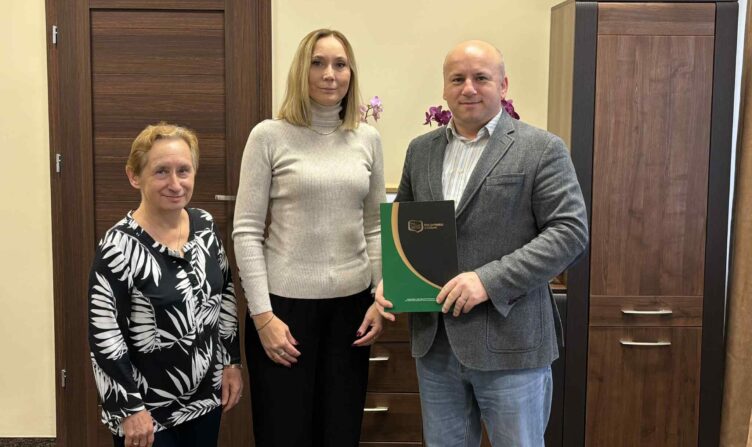 Trzyletnia współpraca z lokalnym bankiem