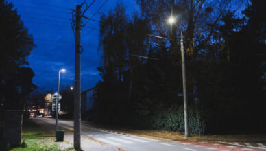 Zielonka - Jaśniej i bezpieczniej na kolejnych przejściach dla pieszych