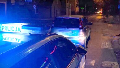 Potrącenie pieszego na pasach. Poszkodowany senior trafił do szpitala