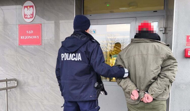 Znęcał się na rodzicami teraz siedzi za kratami