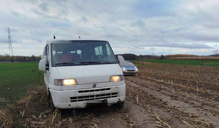 Policyjny pościg za kierującym busem