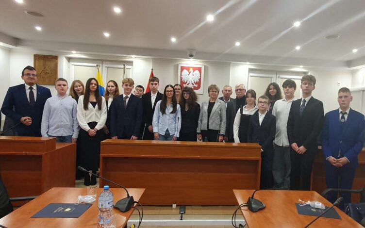 Radzymin - Młodzi mają głos – ruszyła Młodzieżowa Rada Miejska