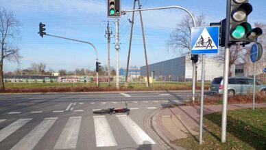 Wypadek z udziałem rowerzysty - apelujemy o ostrożność