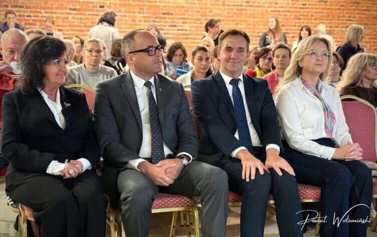 Wspólna odpowiedzialność za młodych – o zdrowiu psychicznym dzieci i młodzieży w Powiecie Wołomińskim