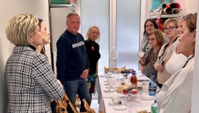 Centrum Opiekuńczo-Mieszkalne w Tłuszczu inspiracją dla innych gmin