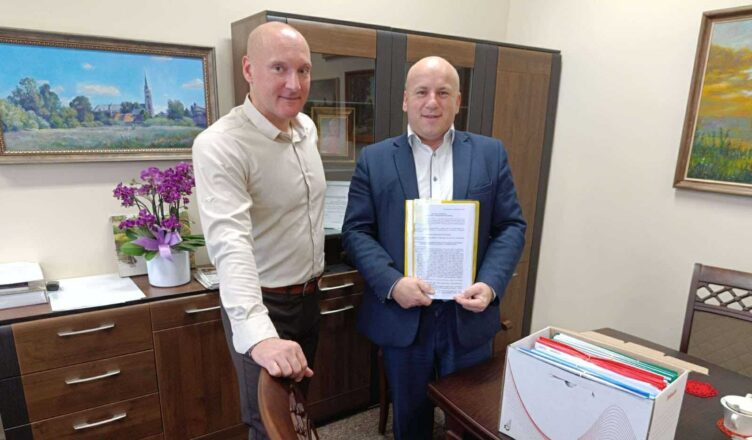 Krok naprzód dla infrastruktury drogowej w Urlach. Gotowa dokumentacja przebudowy ulic Liwcowej i Wakacyjnej