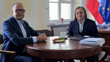 Nowoczesna technologia w służbie bezpieczeństwa. Powiat Wołomiński inwestuje w system Starlink