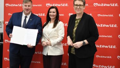 430 tys. zł wsparcia z budżetu Mazowsza dla podwarszawskich powiatów