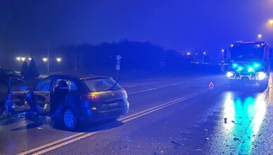 Wypadek na DW631 w Nieporęcie. Kolizja dwóch pojazdów i paraliż drogowy