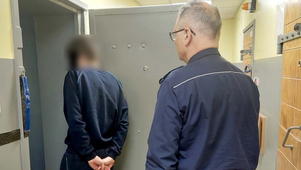 18-latek aresztowany za usiłowanie zabójstwa taksówkarza