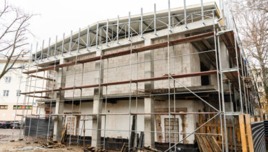 Zielonka - Babie Lato ma już nowe piętro i dach