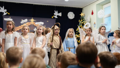 Zielonka - Mali aktorzy, wielka historia, czyli jasełka w Przedszkolu nr 3