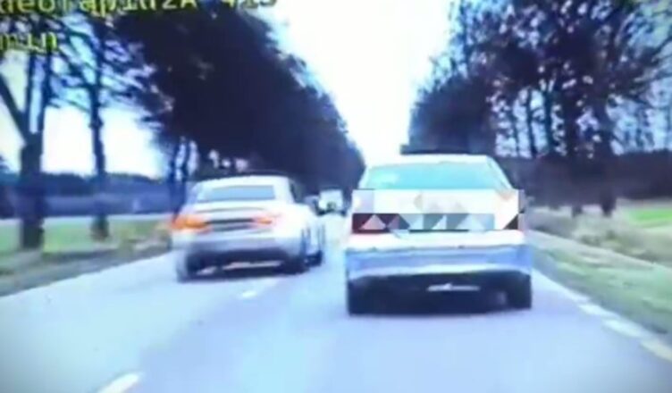 Policjanci Mazowieckiej Grupy SPEED przerwali niebezpieczną jazdę - wideo