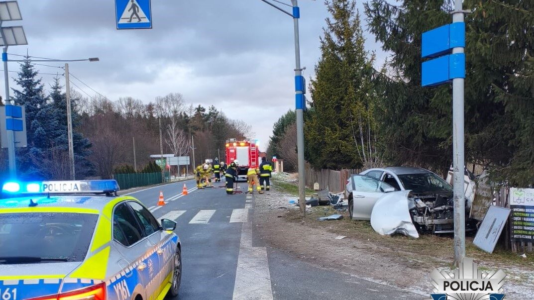 Zderzenie dwóch pojazdów na DK nr 9