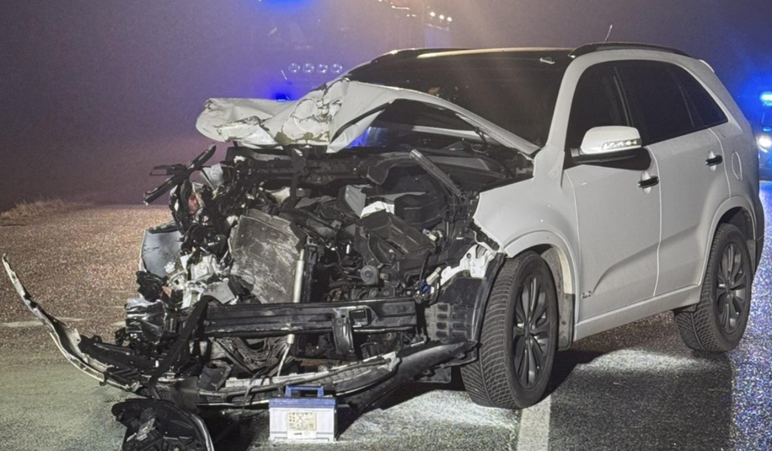 Czołowe zderzenie osobówek na DK92 - cztery osoby trafiły do szpitala