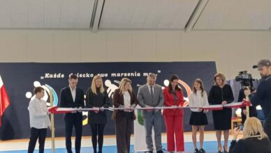 Inwestycja w zdrowie i edukację. Nowa sala gimnastyczna we Wszeborach oficjalnie otwarta