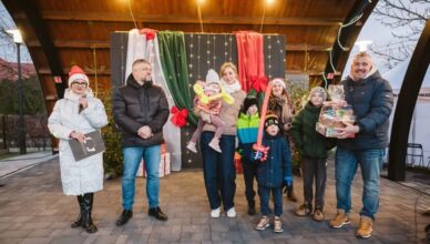 Świąteczny Kiermasz w Dąbrówce. Wspólne kolędowanie, wyjątkowa atmosfera