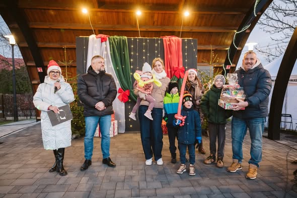 Świąteczny Kiermasz w Dąbrówce. Wspólne kolędowanie, wyjątkowa atmosfera