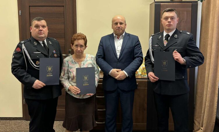 Trzy umowy, jeden cel – wzmocnienie gotowości operacyjnej OSP