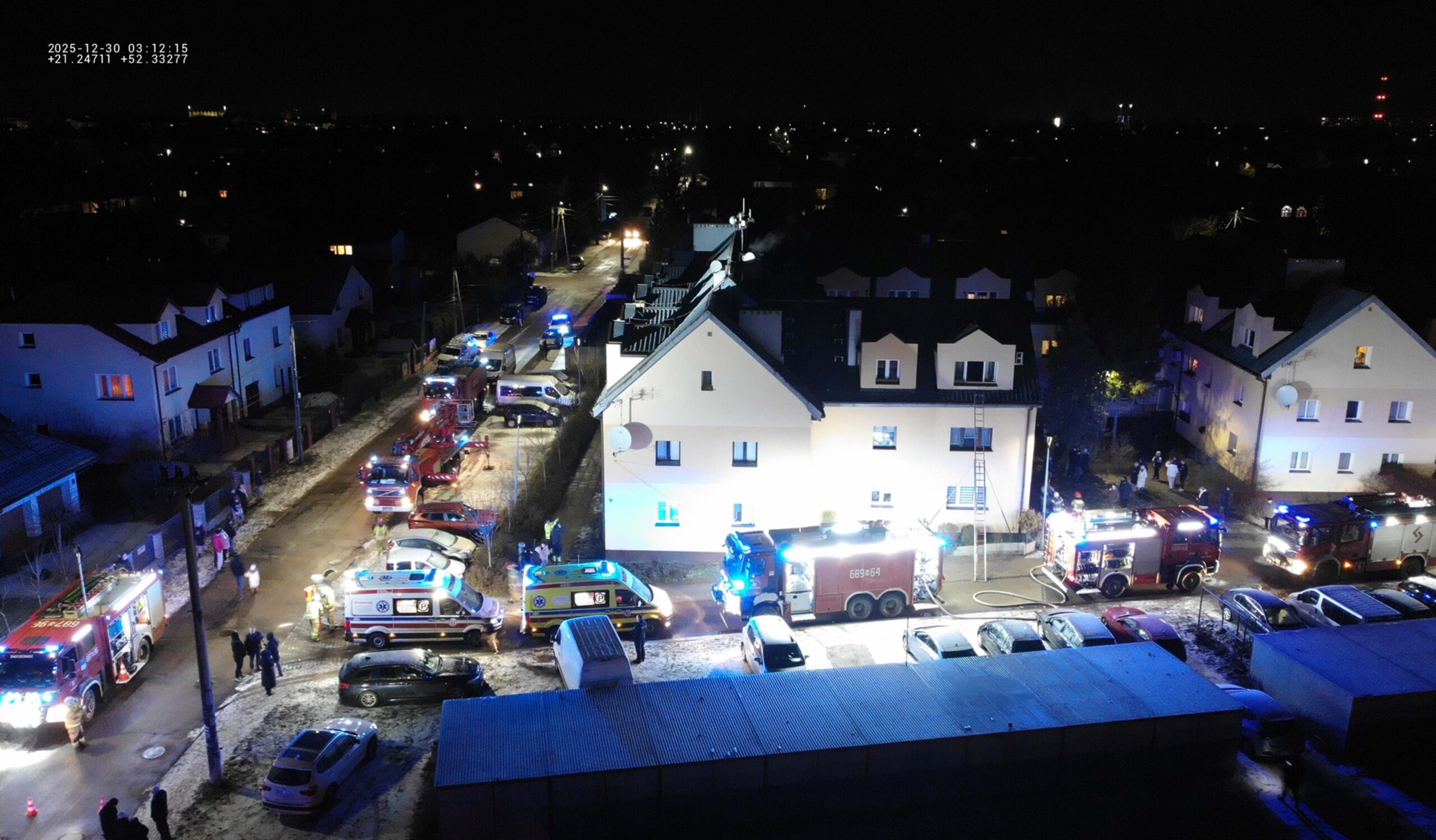 Pożar mieszkania w Wołominie. Dwie osoby poszkodowane, jedna w stanie krytycznym