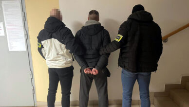 Kolejny zatrzymany z narkotykami na Pradze Północ trafił do aresztu