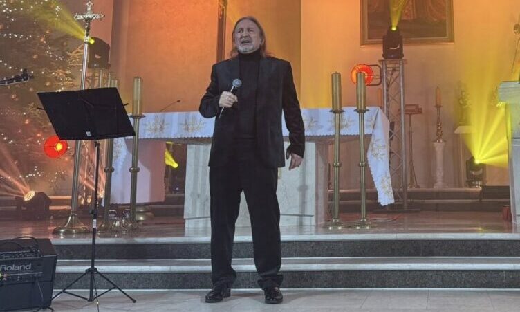 Kobyłka - MAREK PIEKARCZYK – ŚWIĄTECZNIE