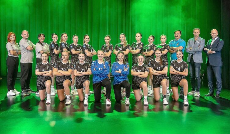 Zwycięskie szczypiornistki