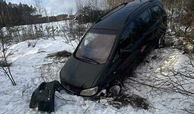 Tylko w ten weekend policjanci zatrzymali, aż czterech nietrzeźwych kierujących. Zasada jest prosta! Piłeś? Nie jedź!