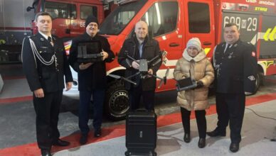 Nowoczesne wsparcie dla strażaków z Jadowa - gmina zakupiła drona z kamerą termowizyjną dla lokalnej jednostki OSP