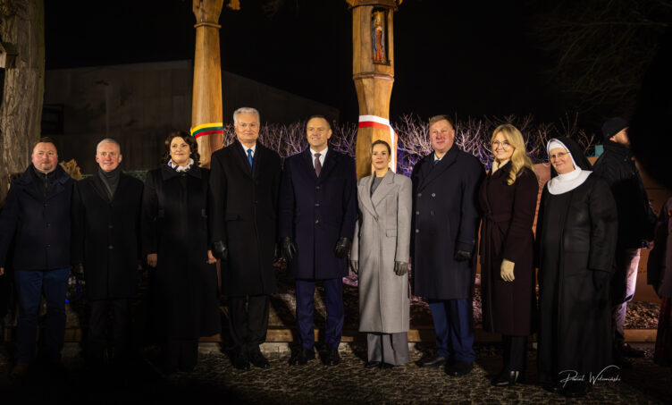 Symboliczne miejsce pamięci na styku kultur