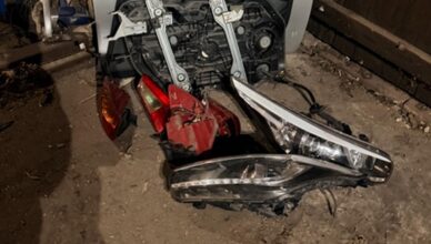 Policjanci zatrzymali podejrzanego o kradzież części samochodowych