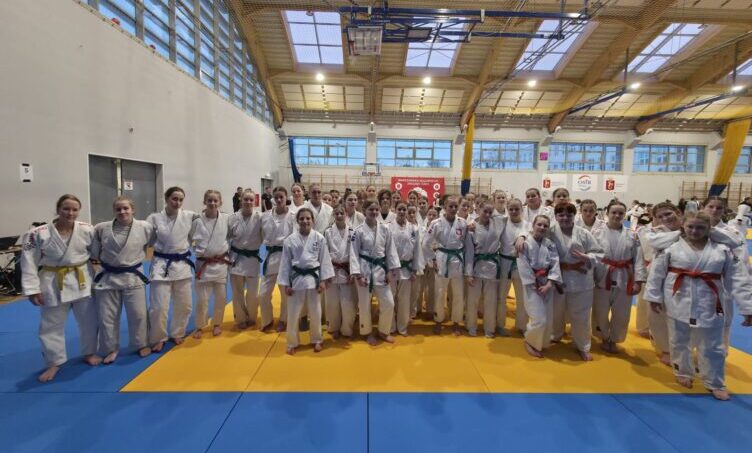 Zielonka - Judocy z medalami na Warszawskiej Olimpiadzie Młodzieży